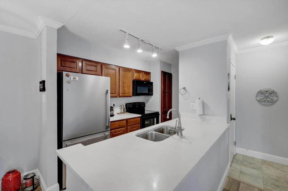 Apartment Heart Of - Cozy 2bed Pool Dallas